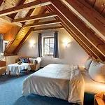 ホテル Altes Brauhaus Garni 4*