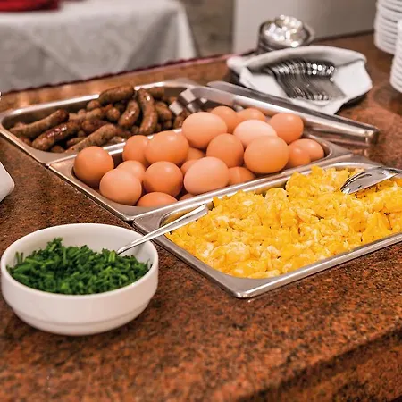 Altes Brauhaus Garni 4*