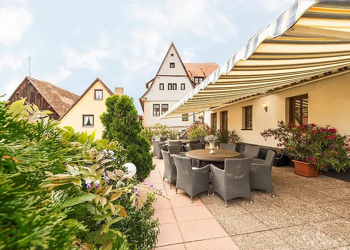 Altes Brauhaus Garni Hotel 4*