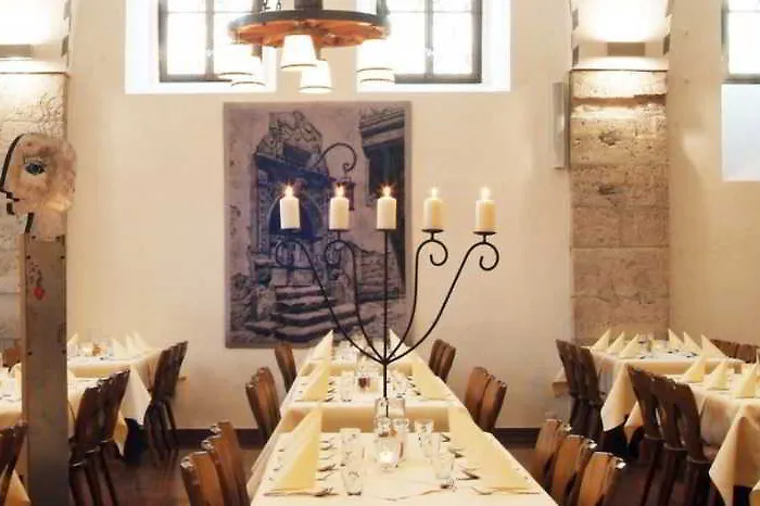 Altes Brauhaus Garni 4*